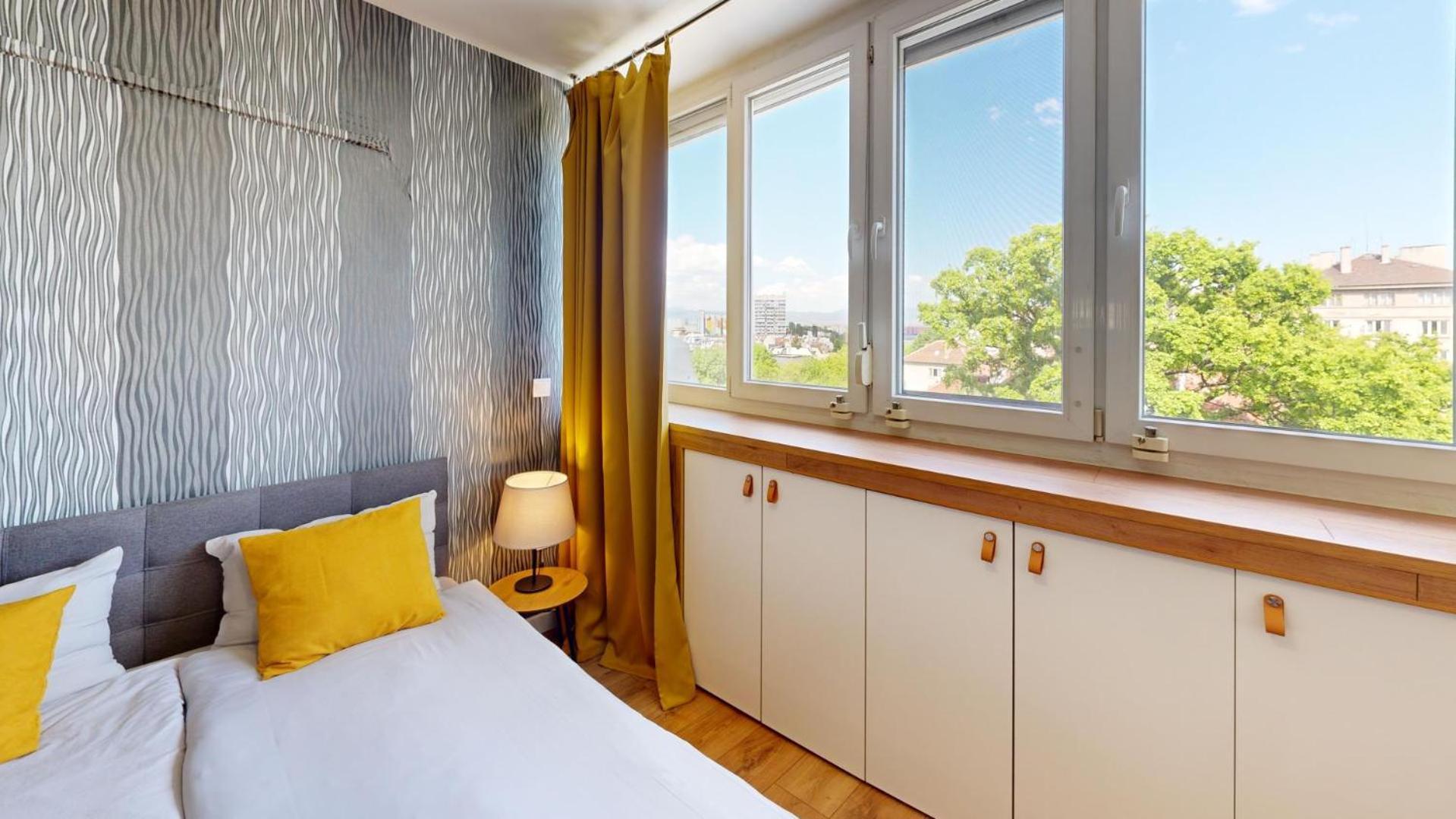 Modern City Stay Apartment 4 Min Walk From Alexander Nevski Sofia Exterior photo